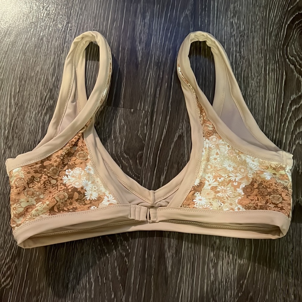Aerie Floral Bikini Top - Picture 2 of 7